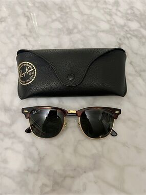 Ray-Ban Polarized Clubmaster Sunglasses in Tortoiseshell & Gold - 3016 49.21 3P